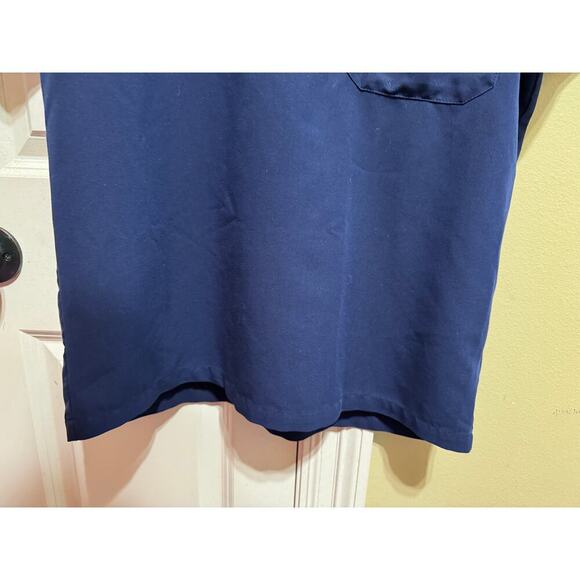 Figs Technical Collection Men's Short Sleeve Navy Blue Medical Scrub Top Sz M - Picture 3 of 12